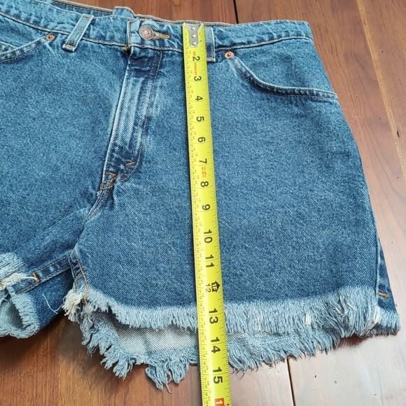 Levi’s Vintage 90’s Orange Tab High Rise Frayed Hem Cut Off Denim Shorts Sz 11 - Picture 9 of 11